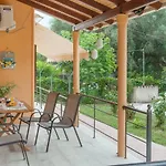 Family With Garden & Bbq Hébergement de vacances