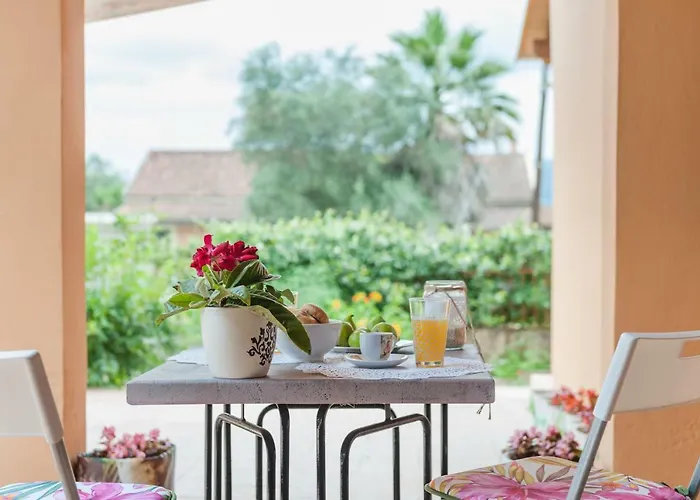 Case de vacanță Family With Garden & Bbq